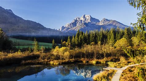   Il Paesaggio di Chunwon: Un'Ode alla Natura e un Viaggio nell'Anima Koreana! 